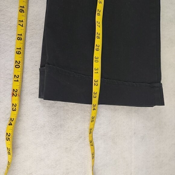 Lee Women's Just Below The Waist Black Cotton Pants. Size 10M - Picture 8 of 10